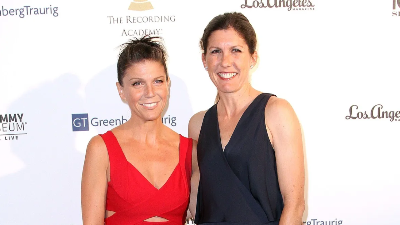 Amanda Kate Lambert’s Famous Sinatra Family Roots